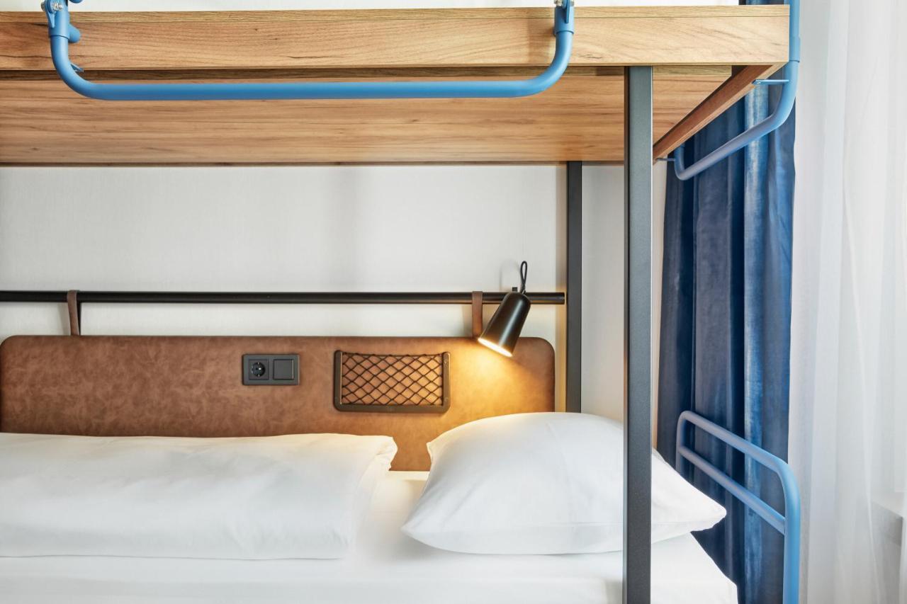 Hotel H2 3*