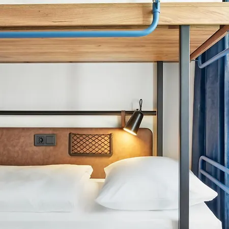 Hotel H2 3*